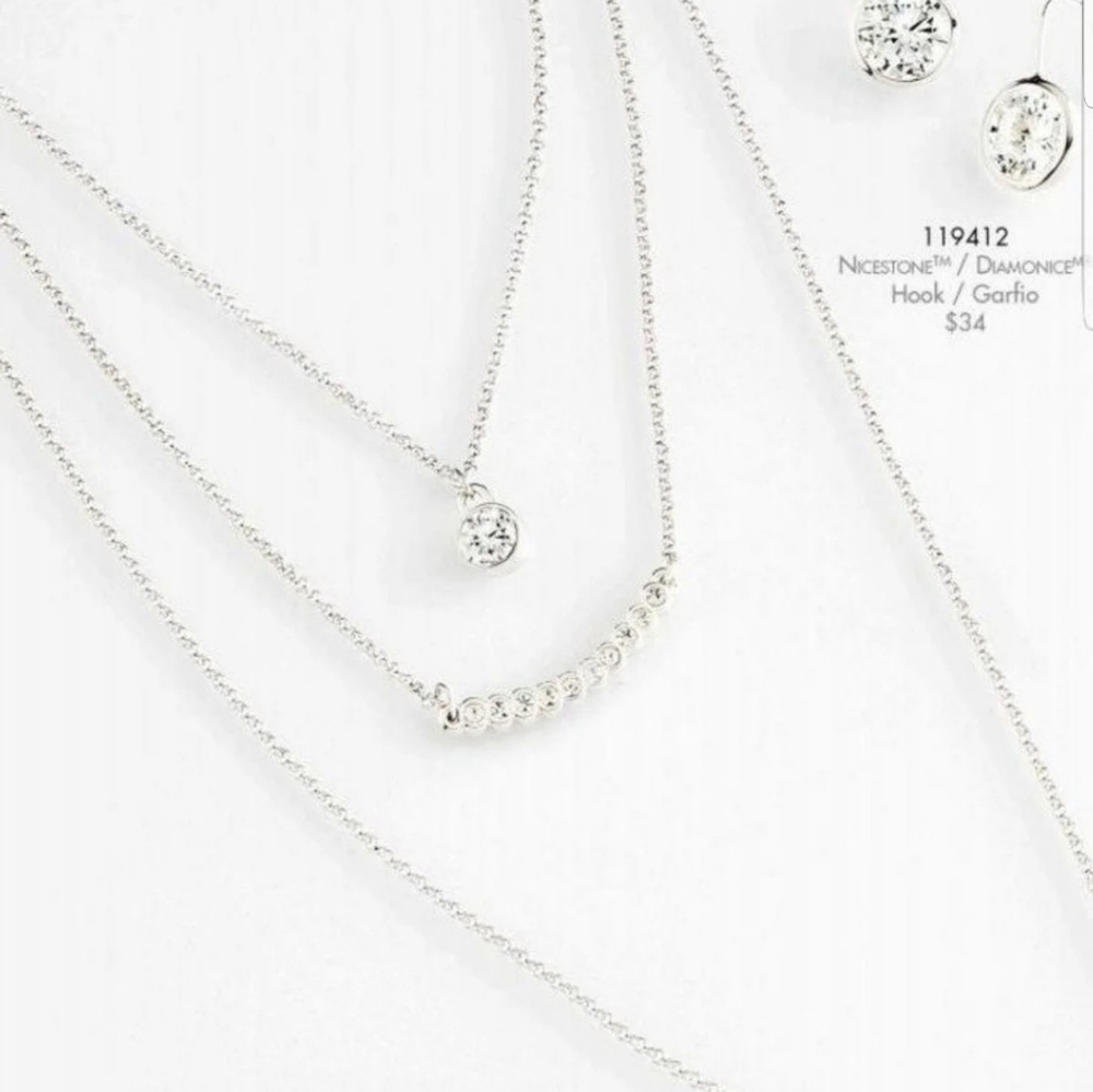 Necklace Rhodium plated 3 charms